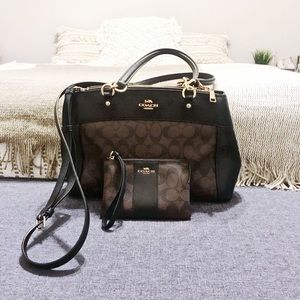 Coach Brooke Carryall Purse And Wristlet